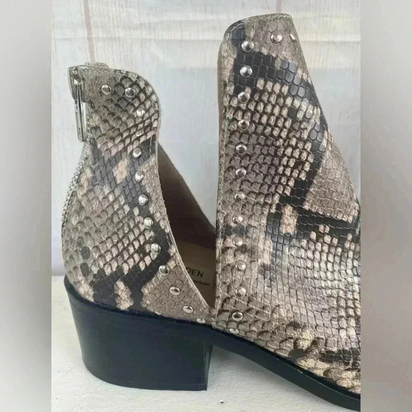 Steve Madden Casino Natural Snake Studded Boots Size 9 - Picture 7 of 10
